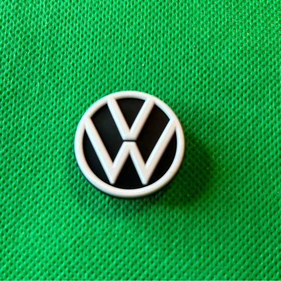 Pick from Assorted Car Model Croc Charms Pick One - Picture 8 of 8